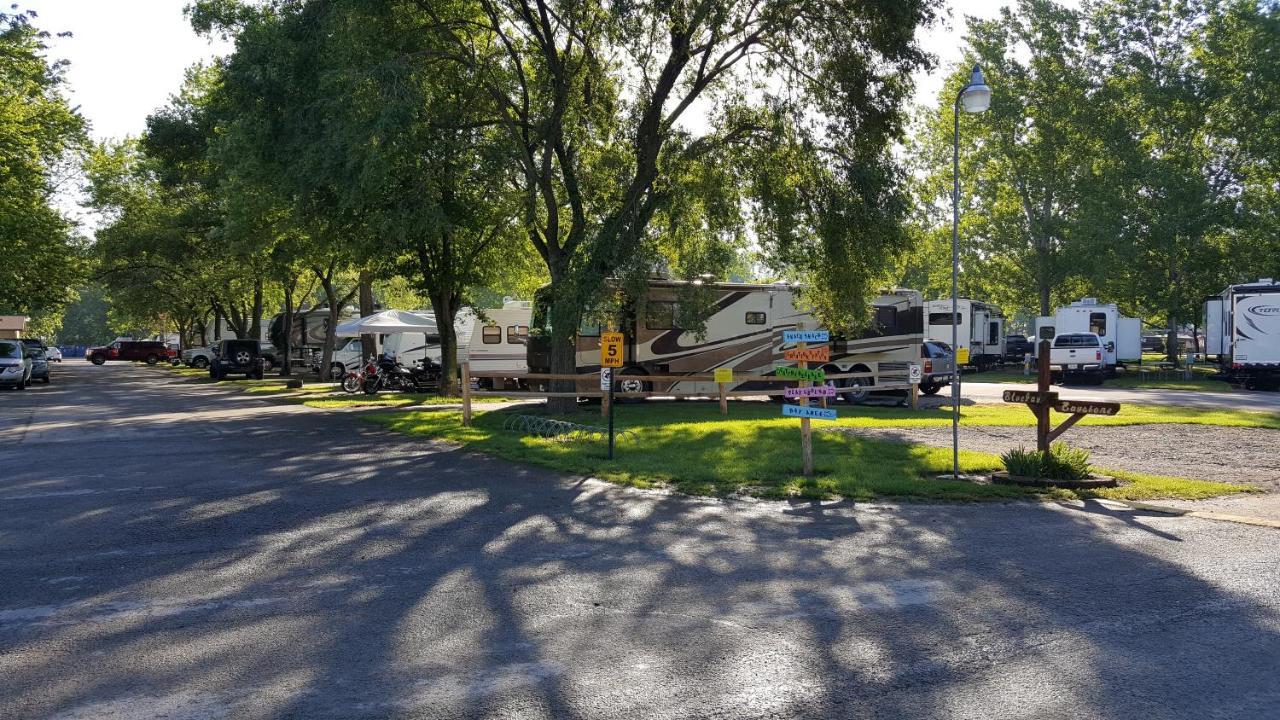 Sandusky Koa Holiday Campground Hotel ภายนอก รูปภาพ